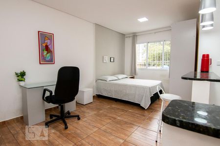 Sala de kitnet/studio para alugar com 1 quarto, 30m² em Jardim Brasil (zona Sul), São Paulo