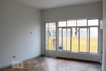 Sala de casa para alugar com 3 quartos, 150m² em Jardim Ivana, São Paulo
