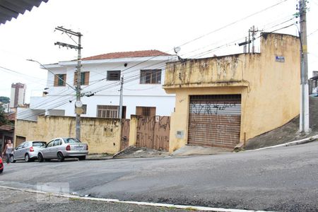 Casa para alugar com 150m², 3 quartos e 1 vagaFachada
