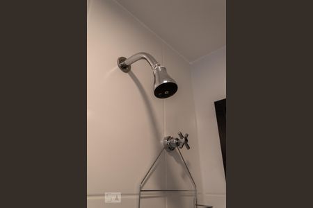 Studio à venda com 26m², 1 quarto e sem vaga Studio à venda com 26m², 1 quarto e sem vagaChuveiro