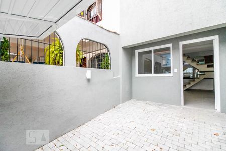 Casa à venda com 84m², 2 quartos e 1 vaga Casa à venda com 84m², 2 quartos e 1 vagaGaragem