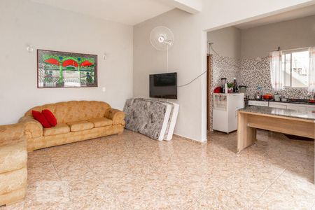 Casa à venda com 200m², 3 quartos e 6 vagas Casa à venda com 200m², 3 quartos e 6 vagasEdícula