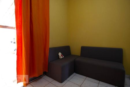 Casa à venda com 135m², 2 quartos e 1 vaga Casa à venda com 135m², 2 quartos e 1 vagaQuarto