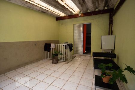 Casa à venda com 135m², 2 quartos e 1 vaga Casa à venda com 135m², 2 quartos e 1 vagaChurrasqueira