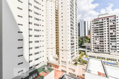 Varanda de kitnet/studio à venda com 1 quarto, 25m² em Cerqueira César, São Paulo