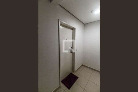 Apartamento para alugar com 76m², 2 quartos e 1 vaga Apartamento para alugar com 76m², 2 quartos e 1 vagaEntrada