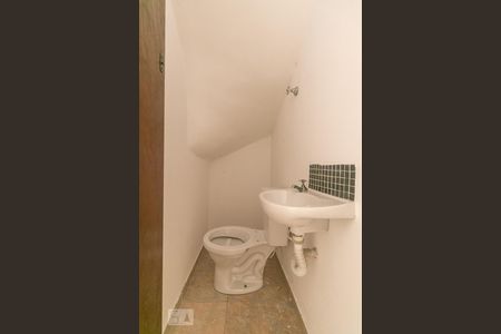 Casa de condomínio à venda com 60m², 2 quartos e 1 vagaBanheiro 2