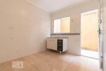 Casa de condomínio à venda com 60m², 2 quartos e 1 vagaCozinha