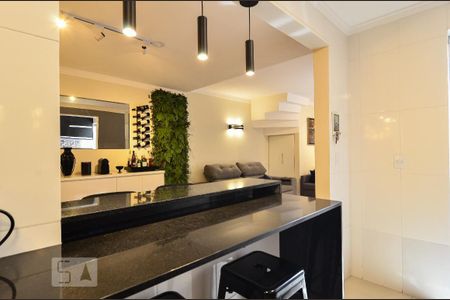 Casa à venda com 207m², 2 quartos e 2 vagasCozinha