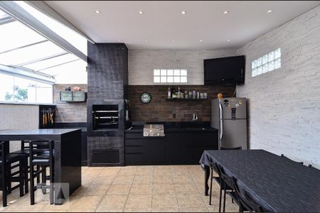 Casa à venda com 207m², 2 quartos e 2 vagasEspaço gourmet/Churrasqueira