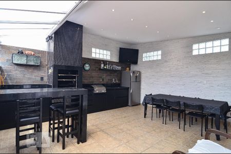 Casa à venda com 207m², 2 quartos e 2 vagasEspaço gourmet/Churrasqueira