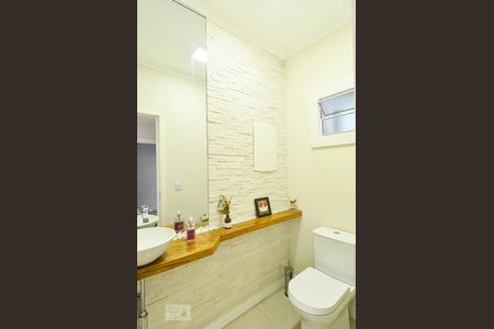 Lavabo de casa à venda com 2 quartos, 207m² em Indianópolis, São Paulo