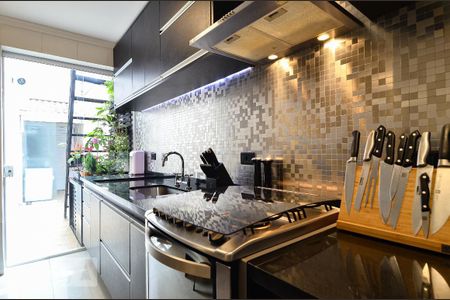 Casa à venda com 207m², 2 quartos e 2 vagasCozinha