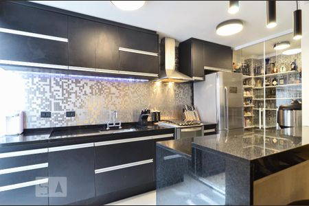 Casa à venda com 207m², 2 quartos e 2 vagasCozinha