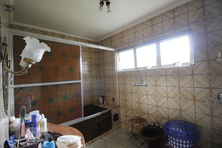 Banheiro Suíte de casa à venda com 4 quartos, 384m² em Vila Congonhas, São Paulo