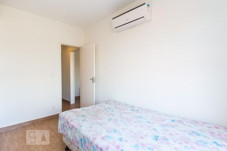 Quarto 2 de apartamento para alugar com 2 quartos, 100m² em Embaré, Santos