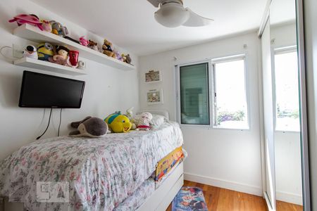 Apartamento à venda com 85m², 2 quartos e 2 vagasQuarto 2