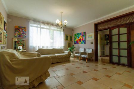 Sala 1 de casa para alugar com 4 quartos, 275m² em Jardim da Gloria, São Paulo