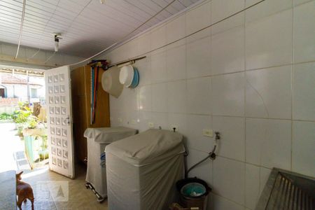 Casa para alugar com 275m², 4 quartos e 2 vagasÁrea de Serviço