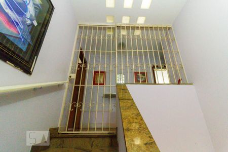 Casa para alugar com 275m², 4 quartos e 2 vagasCorredor