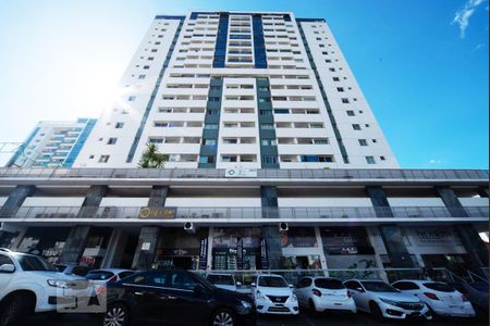 Apartamento à venda com 35m², 1 quarto e 1 vaga Apartamento à venda com 35m², 1 quarto e 1 vagaFachada