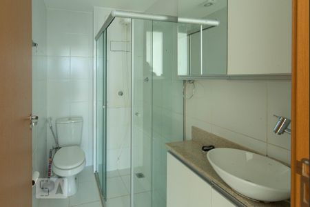 Banheiro da Suíte de apartamento à venda com 1 quarto, 35m² em Sul (águas Claras), Brasília