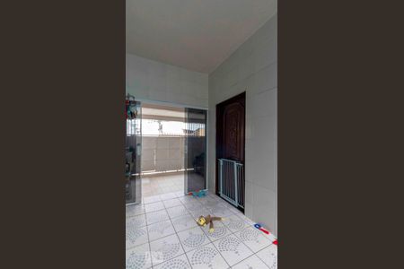 Casa à venda com 218m², 3 quartos e 2 vagasAcesso de Entrada