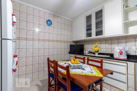 Casa à venda com 218m², 3 quartos e 2 vagasCozinha