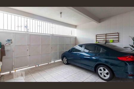 Casa à venda com 218m², 3 quartos e 2 vagasGaragem