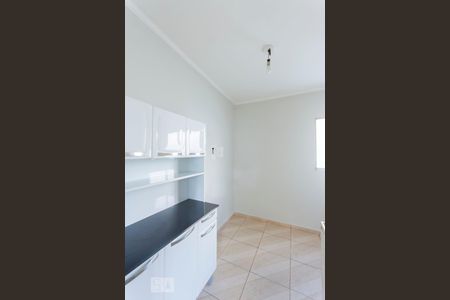 Cozinha de apartamento à venda com 2 quartos, 47m² em Jardim São Vicente, Campinas