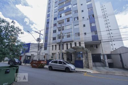 Apartamento à venda com 80m², 3 quartos e 1 vaga Apartamento à venda com 80m², 3 quartos e 1 vagaFachada