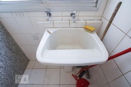 Apartamento à venda com 80m², 3 quartos e 1 vaga Apartamento à venda com 80m², 3 quartos e 1 vagaDetalhe da Área de Serviço - Tanque