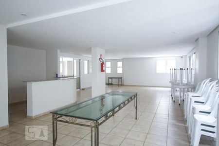 Apartamento à venda com 80m², 3 quartos e 1 vaga Apartamento à venda com 80m², 3 quartos e 1 vagaÁrea comum - Salao de Festa