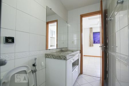 Apartamento à venda com 80m², 3 quartos e 1 vaga Apartamento à venda com 80m², 3 quartos e 1 vagaBanheiro da Suíte