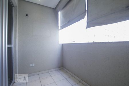 Sacada de apartamento à venda com 3 quartos, 80m² em Setor Central, Goiânia