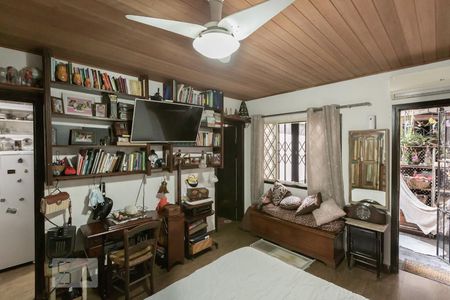 Casa para alugar com 260m², 4 quartos e sem vagaQuarto 1