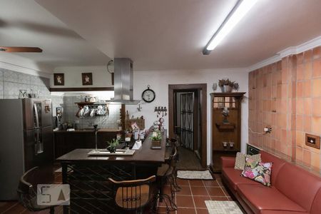 Casa para alugar com 260m², 4 quartos e sem vagaCozinha