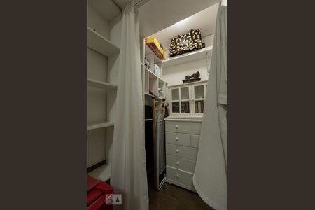 Casa para alugar com 260m², 4 quartos e sem vagaQuarto 4 suite