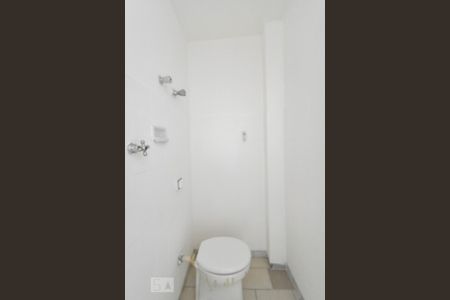 Apartamento à venda com 93m², 2 quartos e 1 vaga Apartamento à venda com 93m², 2 quartos e 1 vagaBanheiro de Serviço