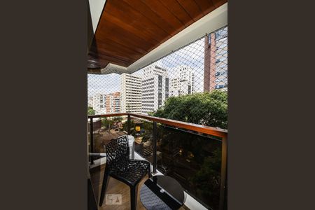 Varanda de apartamento para alugar com 1 quarto, 44m² em Cerqueira César, São Paulo