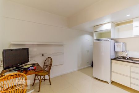 Studio - Sala de kitnet/studio para alugar com 1 quarto, 34m² em Consolação, São Paulo