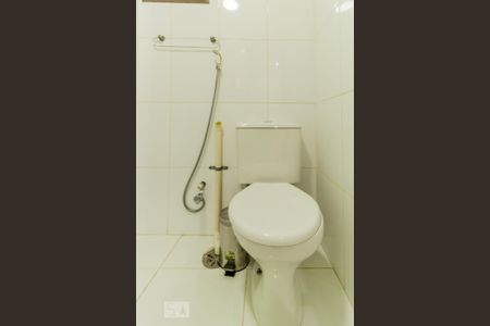 Banheiro de kitnet/studio para alugar com 1 quarto, 34m² em Consolação, São Paulo