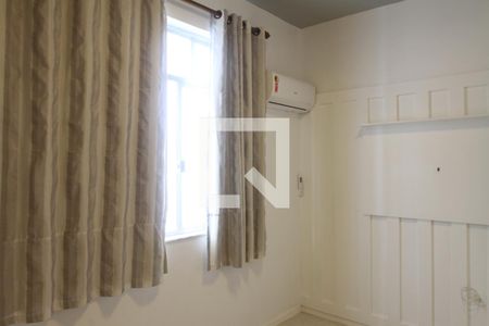 Sala/Quarto de kitnet/studio à venda com 1 quarto, 20m² em Leblon, Rio de Janeiro