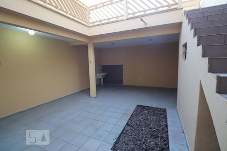 Casa à venda com 200m², 3 quartos e 3 vagasÁrea de Serviço