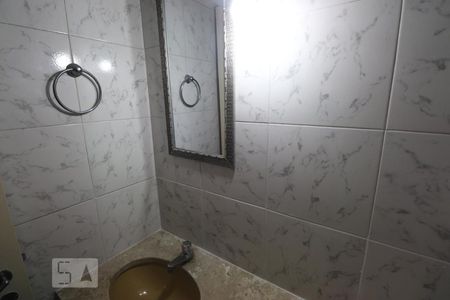 Casa à venda com 200m², 3 quartos e 3 vagasLavabo