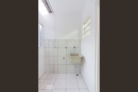 Casa para alugar com 60m², 1 quarto e sem vagaÁrea de serviço