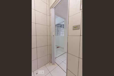 Casa para alugar com 60m², 1 quarto e sem vagaBanheiro