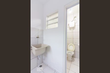 Casa para alugar com 60m², 1 quarto e sem vagaÁrea de serviço