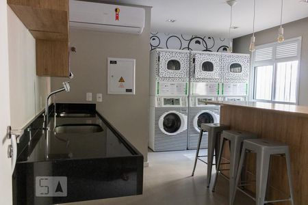 Apartamento à venda com 28m², 1 quarto e sem vagaÁrea comum - Lavanderia