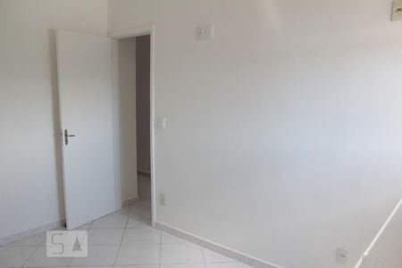 Quarto 1 de apartamento para alugar com 2 quartos, 57m² em Jardim Santa Teresa, Jundiaí